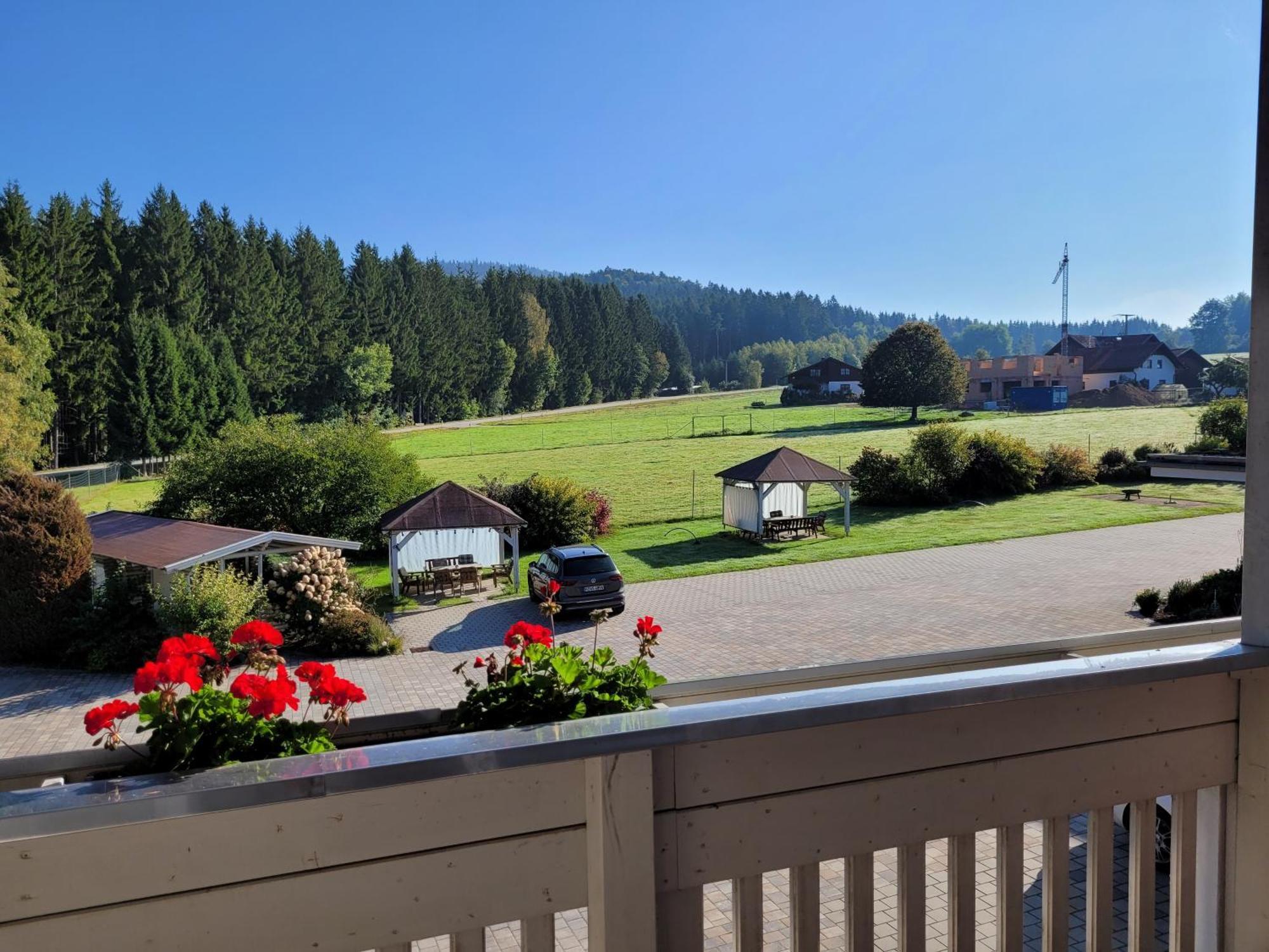 Pension Waldblick Bobrach Exterior photo
